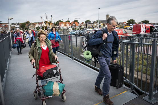 Festival. Dus iemand met een rollator