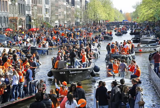 15.00 uur - Canal Parade