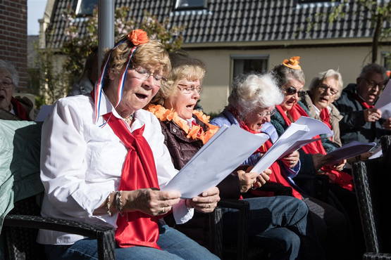 Koningsdag 09.00 uur - Sing at the aubade 