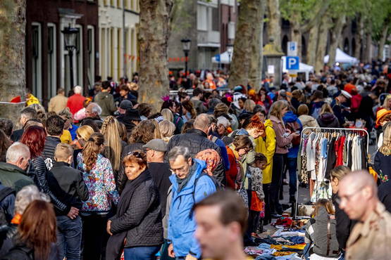 Vorig jaar - Wel veel mensen op straat