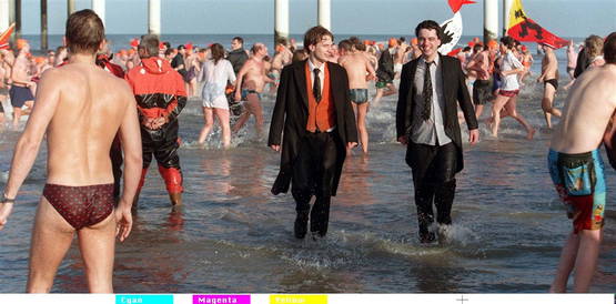 Vroeger, toen men nog een jasje droeg op Scheveningen... Vroeger, toen men nog een jasje droeg op Scheveningen...