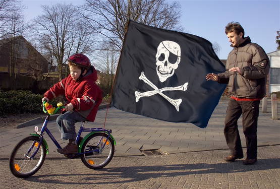 En uiteraard: de vlag van Amsterdam