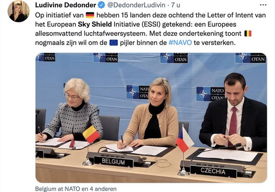 De vrouwen waken! (MinDef België)