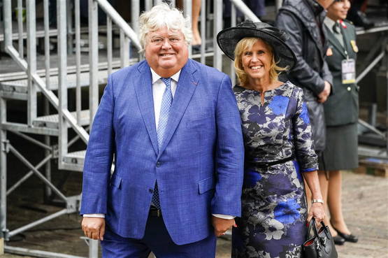 Fleur draagt Stijlloze UFO Fleur draagt Stijlloze UFO