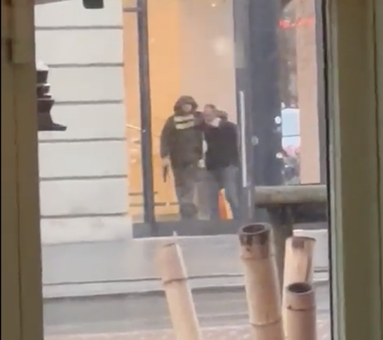 FOTO VAN BOVEN FOTO VAN BOVEN