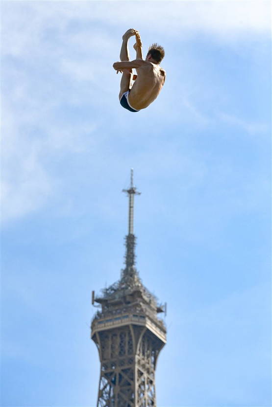 Deze man had een heel lieve vogel - die werd versnipperd door een windmolen