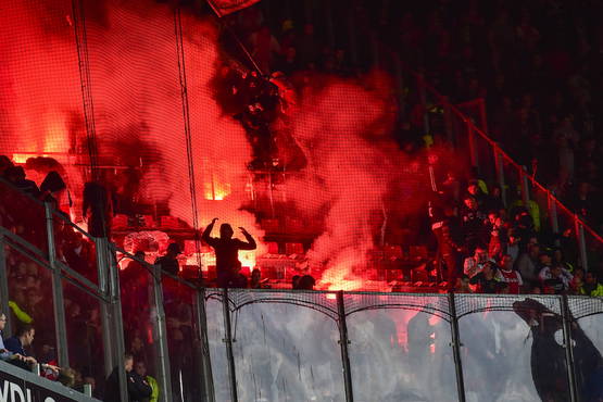 Ajax wél kampioen fikkie stoken