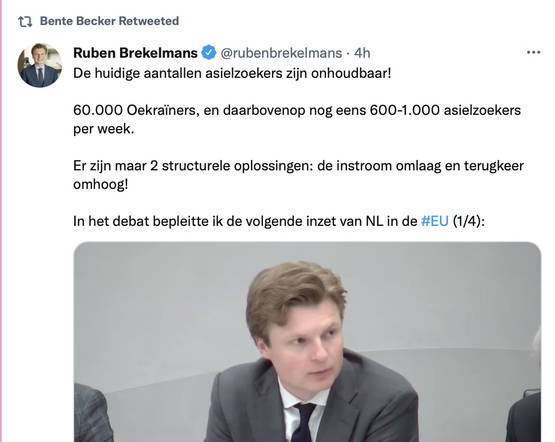 ondertussen, in de stoelendans om het pluche